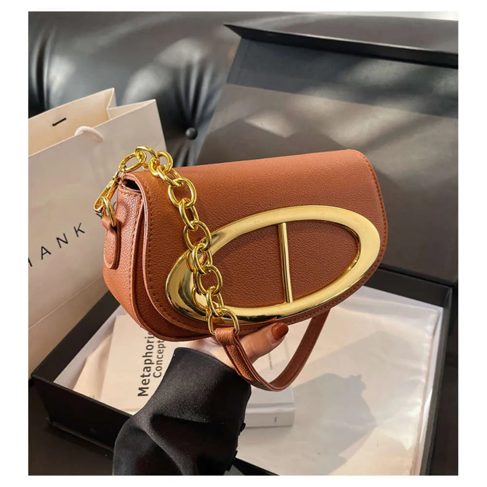 New Flap Small Bag Women Luxury Designer Purses and Handbags Simple Commute Saddle Bags Metal Lock Buckle Shoulder Crossbody Bag