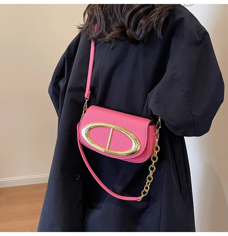New Flap Small Bag Women Luxury Designer Purses and Handbags Simple Commute Saddle Bags Metal Lock Buckle Shoulder Crossbody Bag