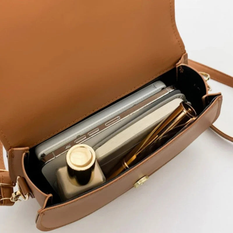 New Flap Small Bag Women Luxury Designer Purses and Handbags Simple Commute Saddle Bags Metal Lock Buckle Shoulder Crossbody Bag